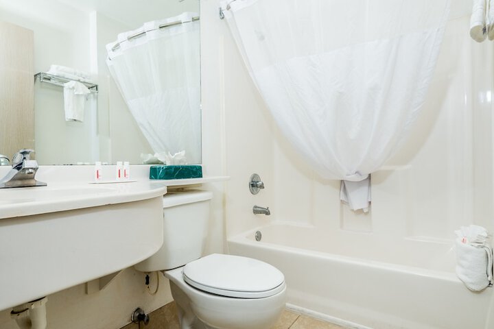 Microtel Inn & Suites by Wyndham Palm Coast I-95