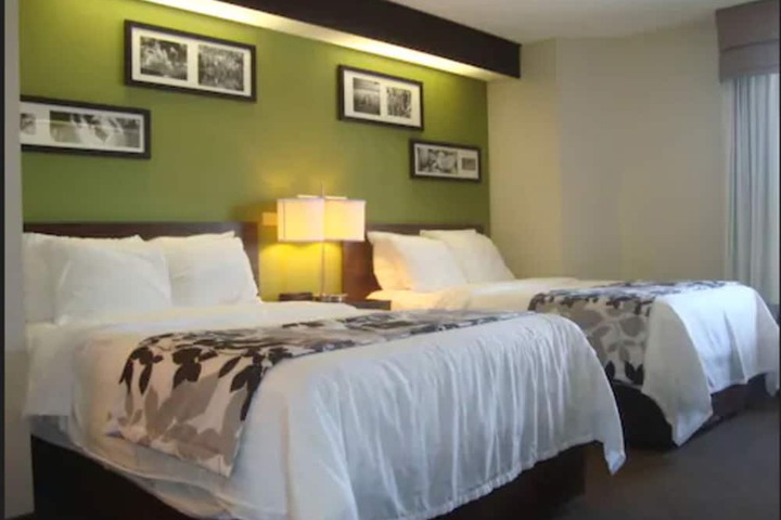 Room 33 of 36
