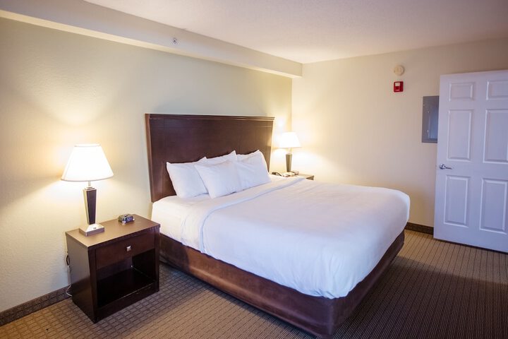 MainStay Suites Knoxville North I-75