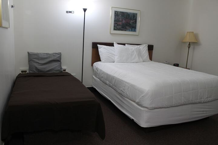 Room 14 of 43