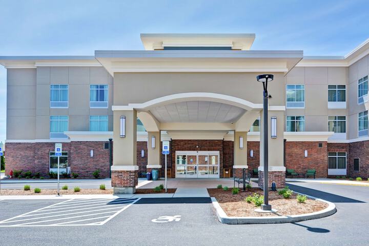 Homewood Suites by Hilton Hadley Amherst