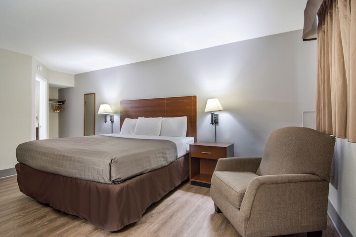 Townhouse Inn