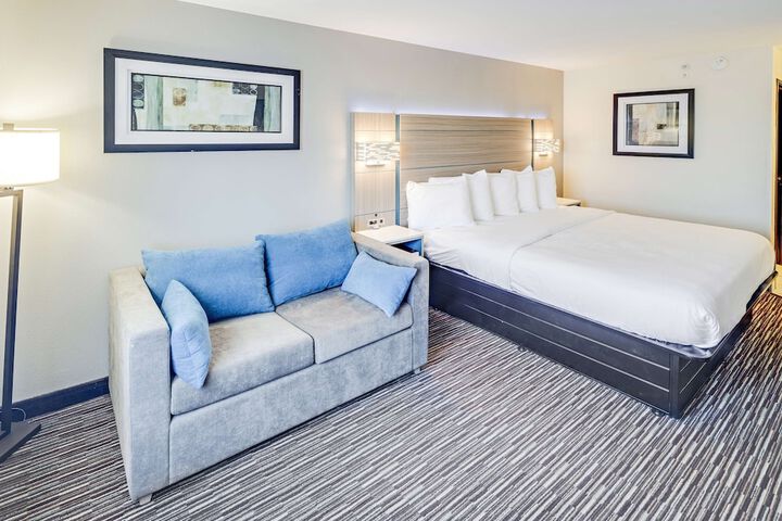 Room 7 of 20