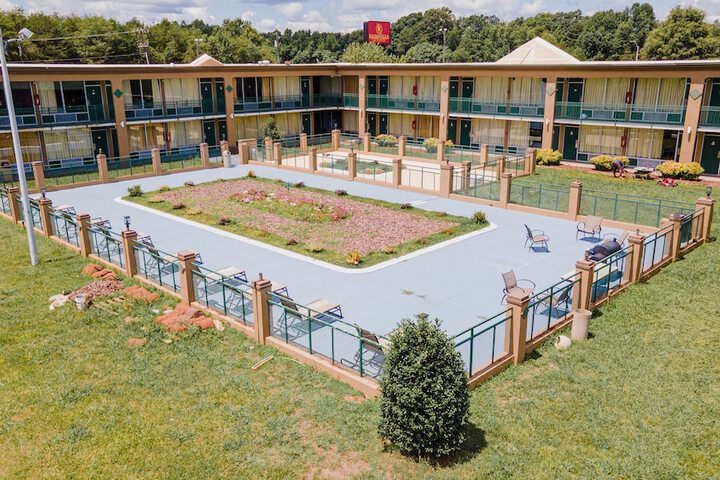 Reidsville Inn & Suites