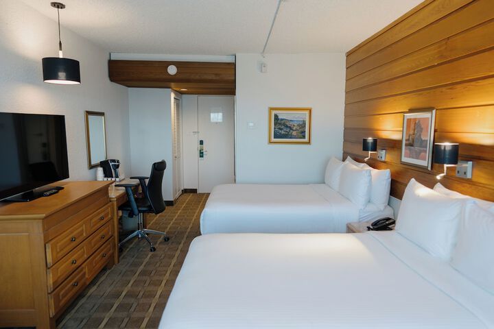 Room 14 of 34