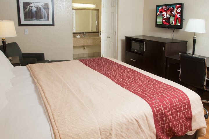 Room 13 of 24