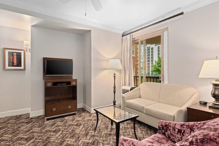 WorldMark Seattle - The Camlin