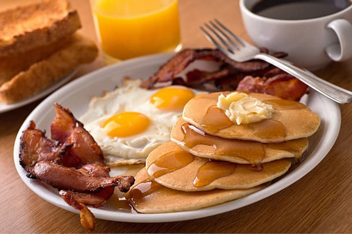 Breakfast/Coffee Service 52 of 70
