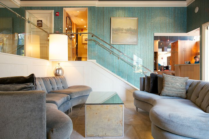 Hotel Interior 16 of 40