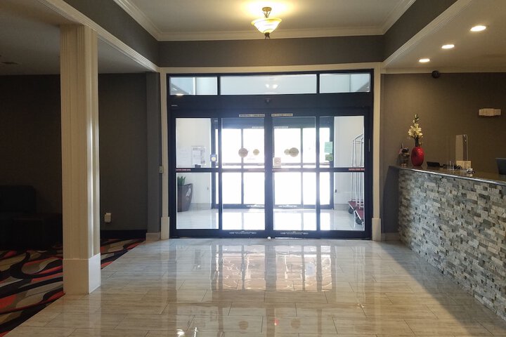 Hotel 4 of 90