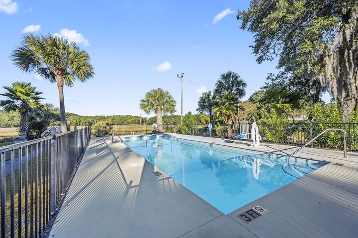 Pool 11 of 35