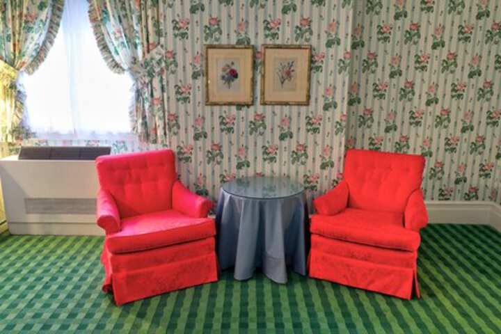 Room 138 of 200