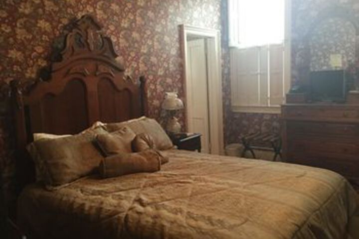 The Todd House Bed and Breakfast