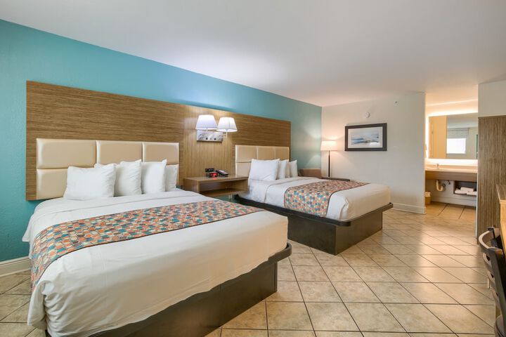 Beachside Resort Hotel