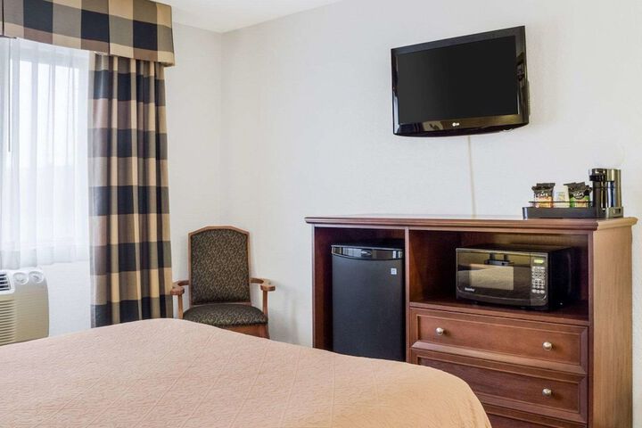 Quality Inn Oacoma - Chamberlain