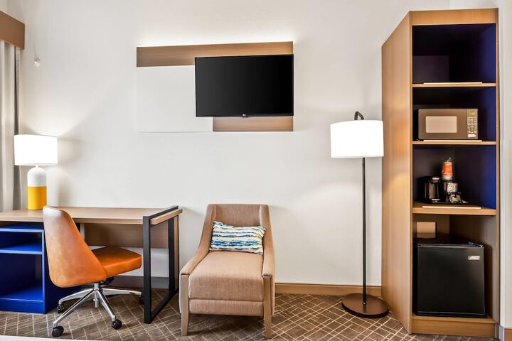 Comfort Inn & Suites OFallon - St. Louis Area