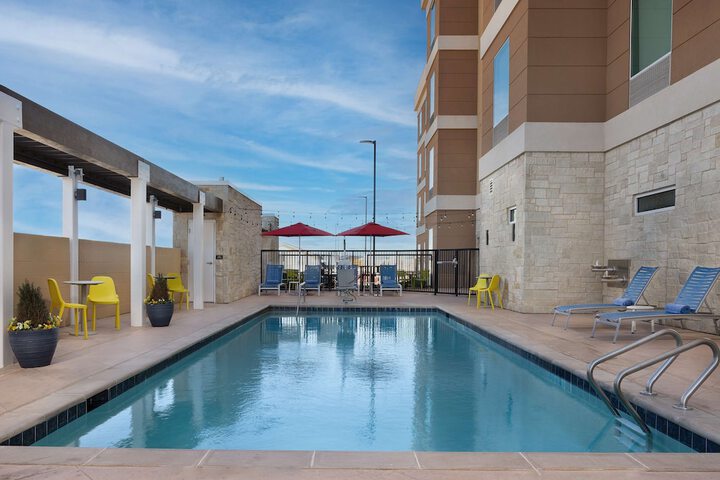Pool 5 of 42