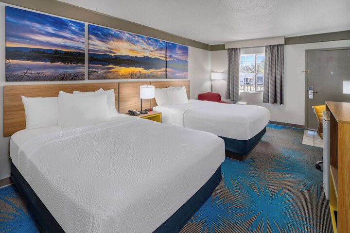 Days Inn by Wyndham Delta CO