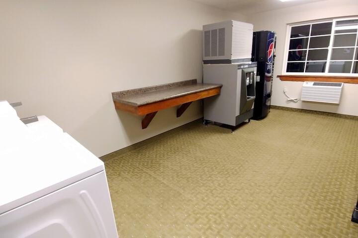 Room 30 of 71