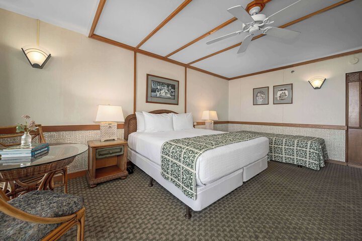 Room 54 of 188