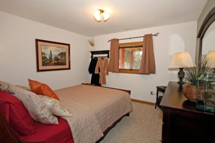 County Road House 146846