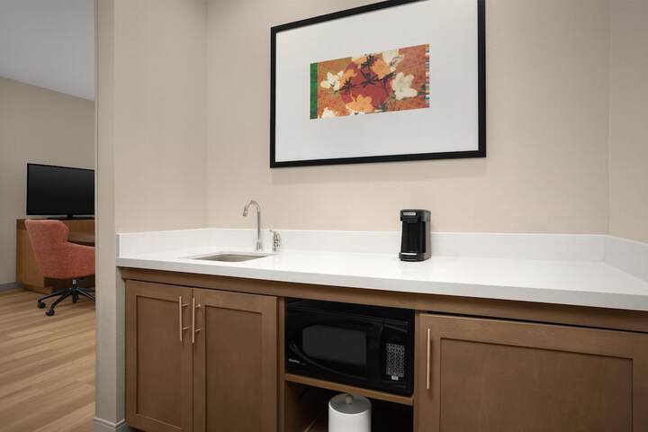 Hampton Inn & Suites Fayetteville