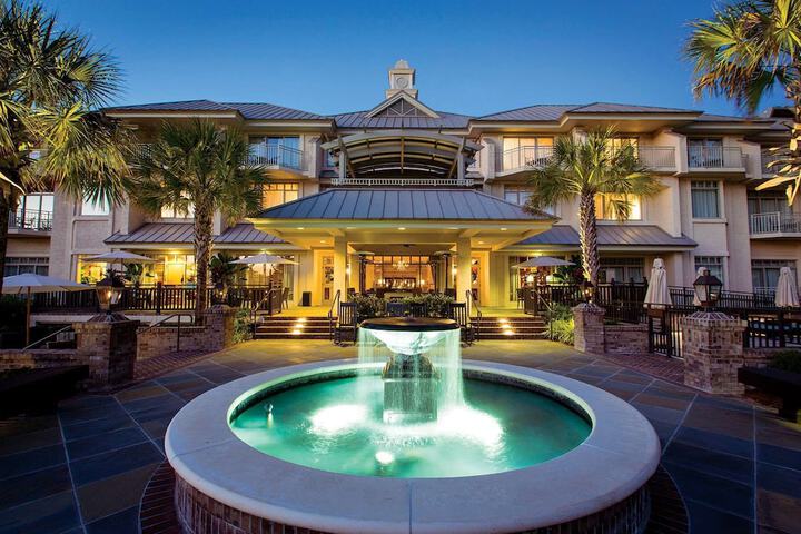 The Inn & Club at Harbour Town