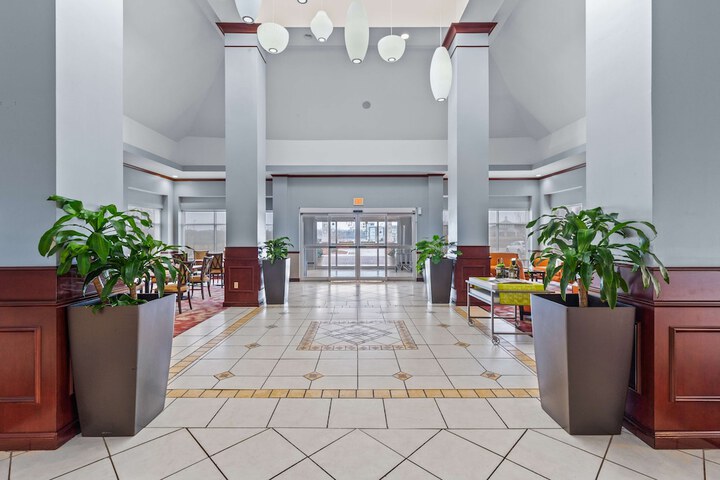 Hotel Interior 43 of 127