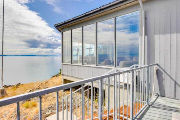 Seascape Panorama House