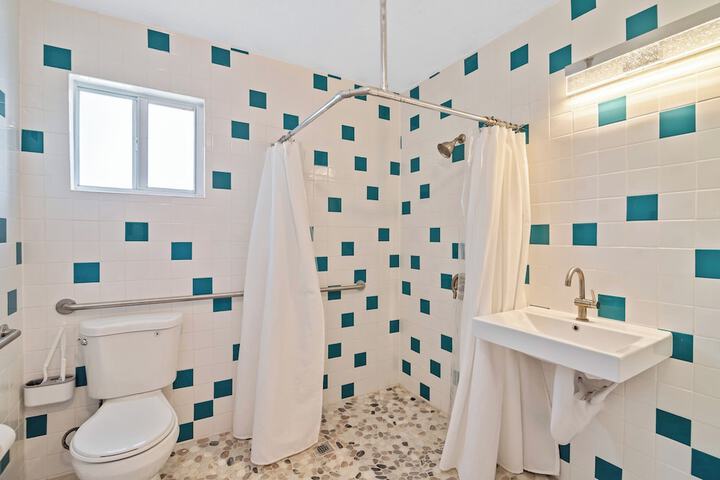 Coco Sands Villas
