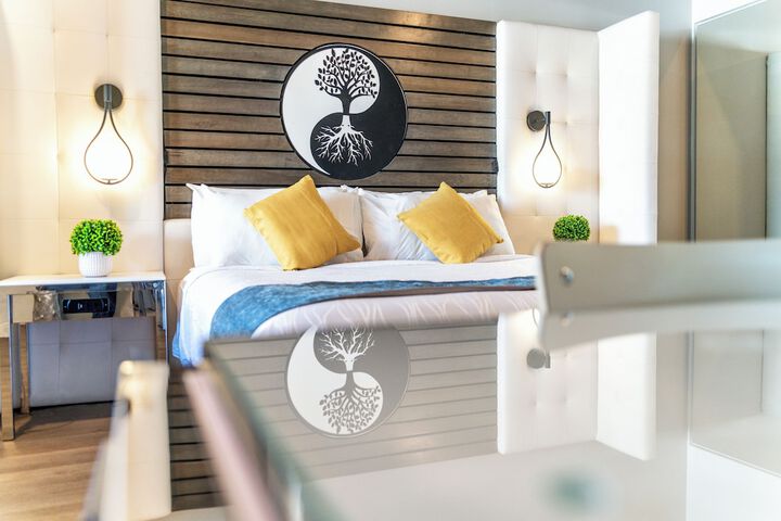 Room 48 of 75