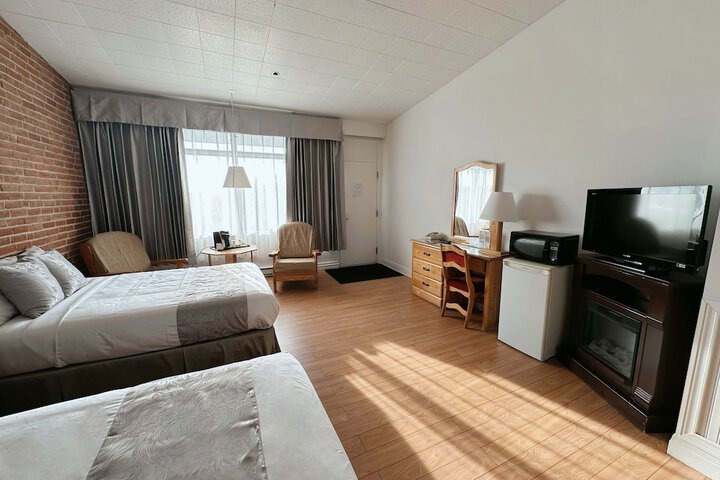 Room 22 of 35
