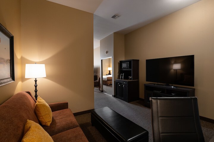 Hotel Maison Yakima Tapestry Collection by Hilton