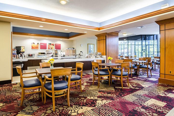 Comfort Suites Innsbrook - Short Pump