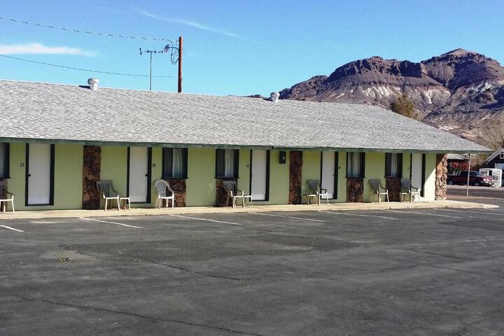 El Portal Motel