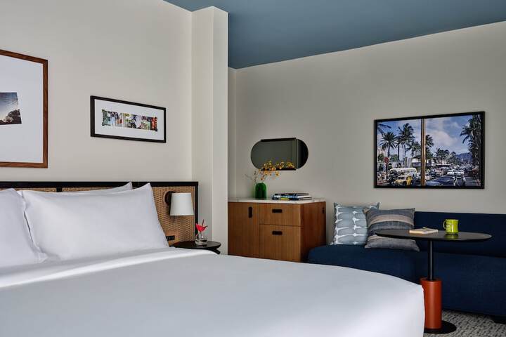 Room 15 of 55