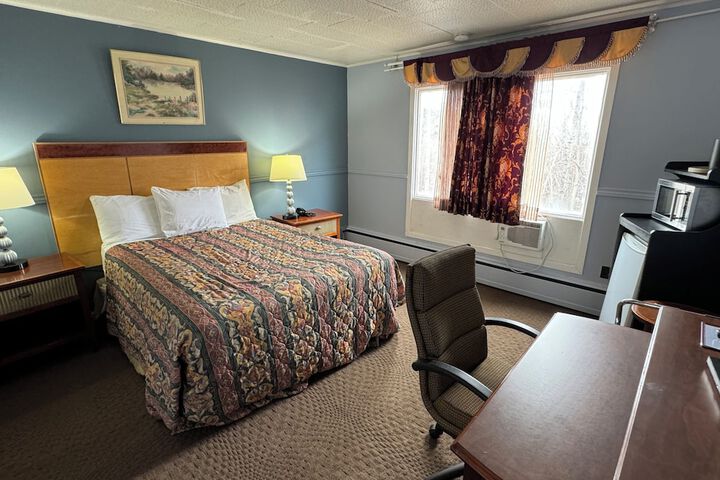 Room 20 of 28