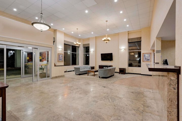 Hotel Interior 5 of 20