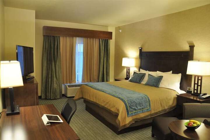 Little Missouri Inn & Suites