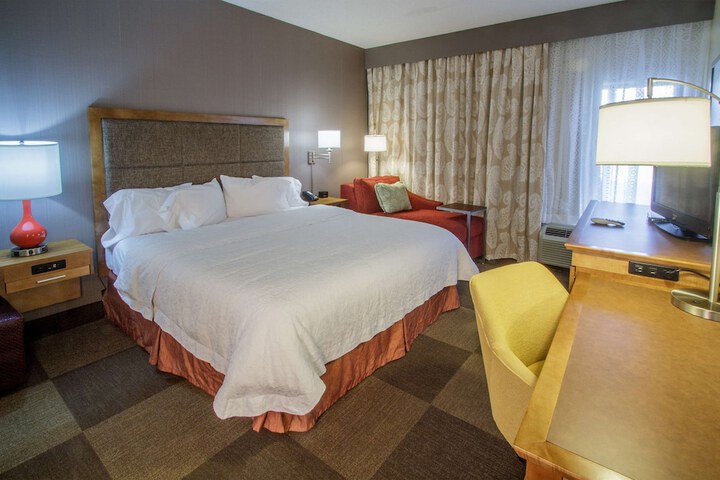 Room 29 of 38