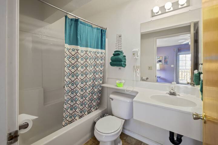 Room 15 of 26