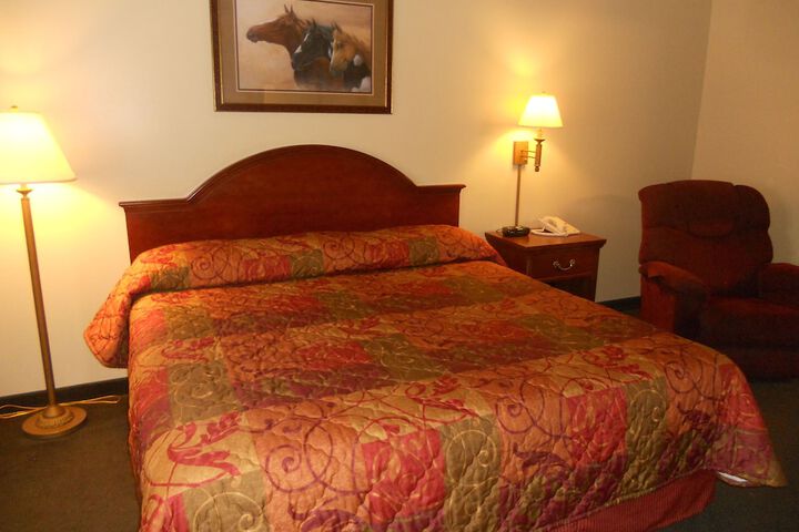 Room 27 of 52