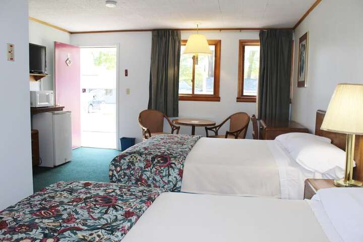Room 12 of 35