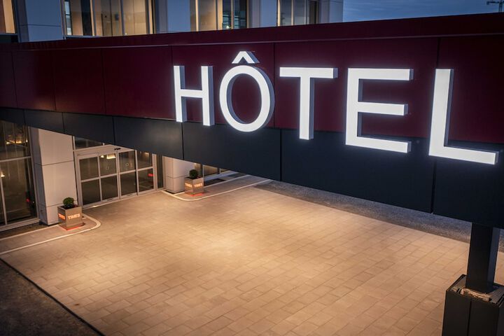 Grand Times Hotel Laval - Centropolis