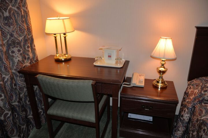 Room 12 of 33