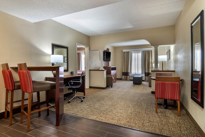 Room 21 of 47