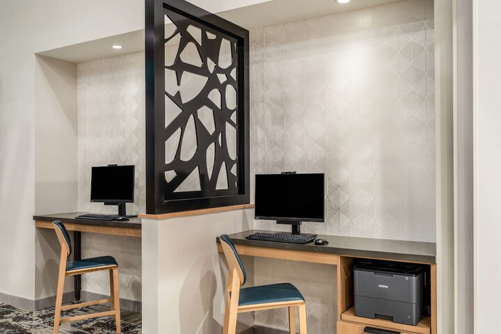 Homewood Suites by Hilton Toledo Downtown