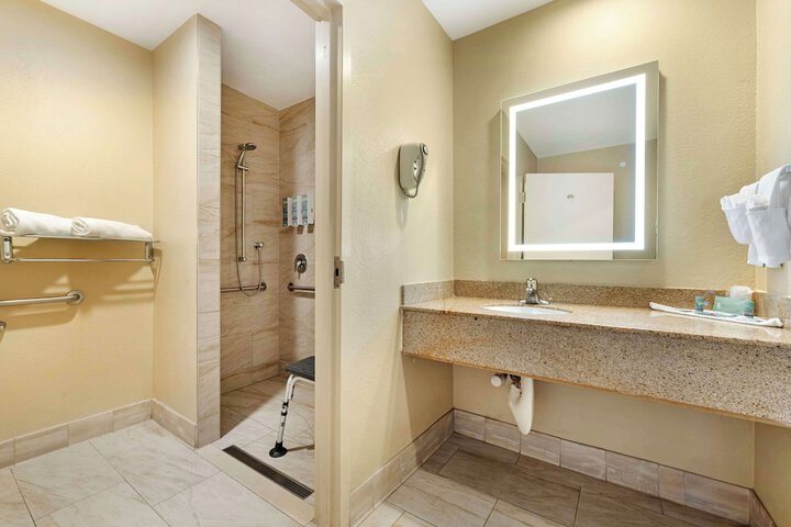 Best Western Oceanside Inn