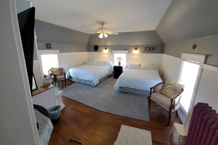 Room 41 of 47