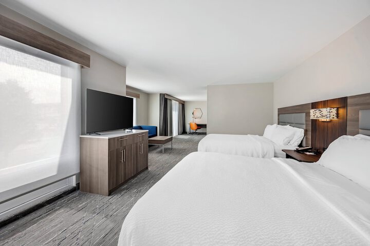 Holiday Inn Express White House by IHG
